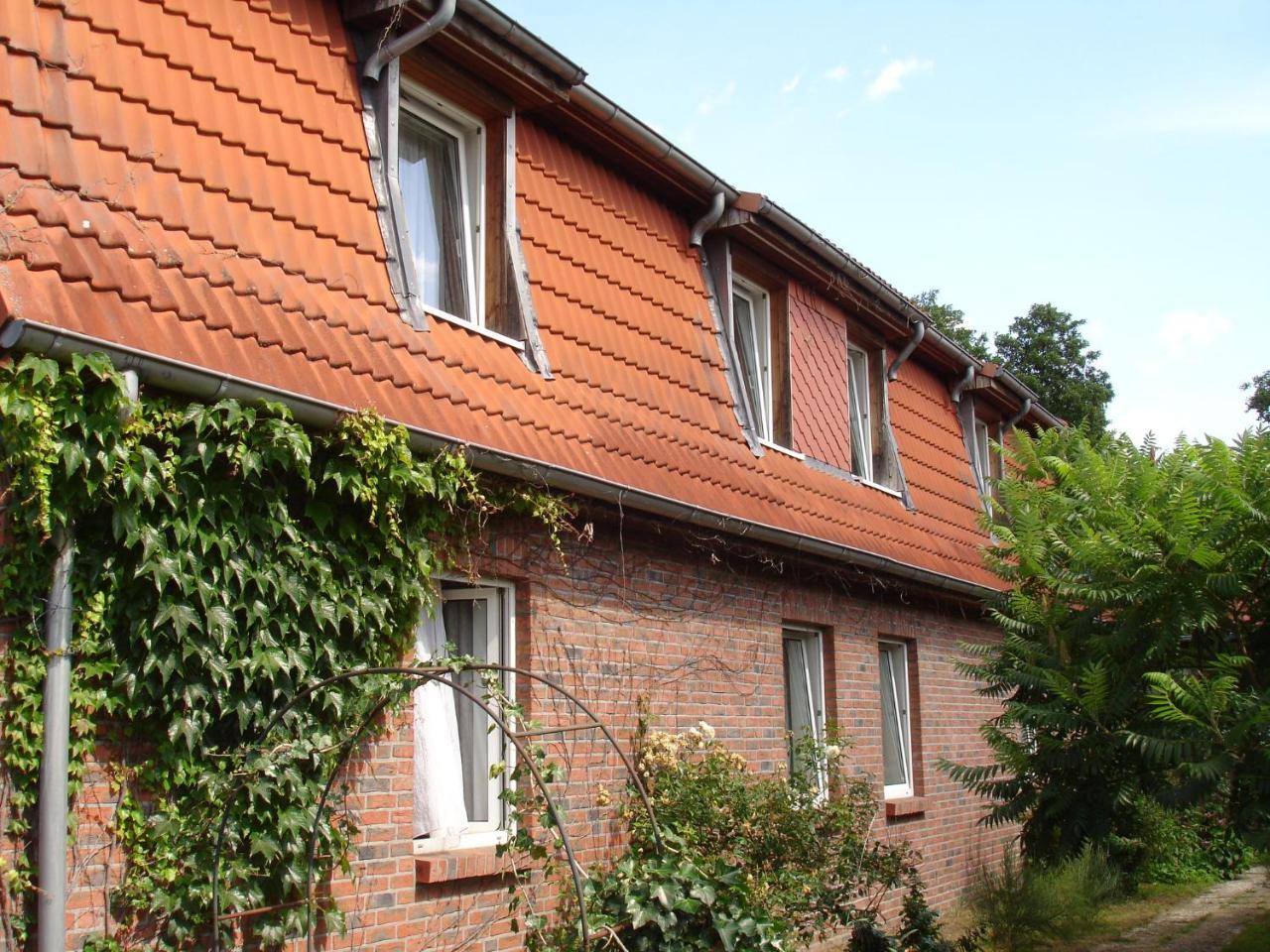 Hotel Gaestezimmer-zum Krug Im Gruenen Kranze Patower Steegen